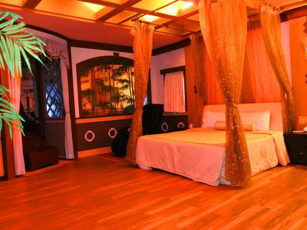 Swan Lake Motel Guishan Εξωτερικό φωτογραφία