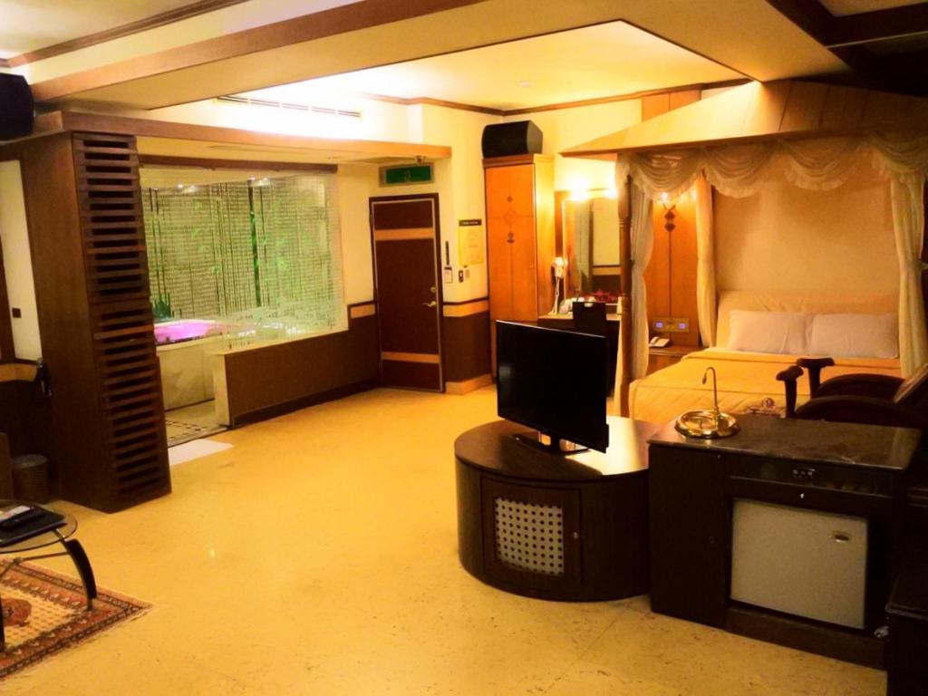 Swan Lake Motel Guishan Εξωτερικό φωτογραφία